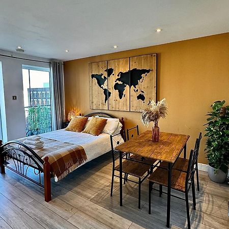 Cozy Flat With Balcony Apartment London Exterior photo