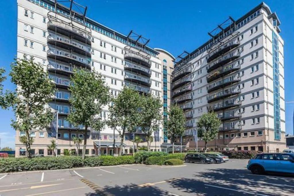 Cozy Flat With Balcony Apartment London Exterior photo
